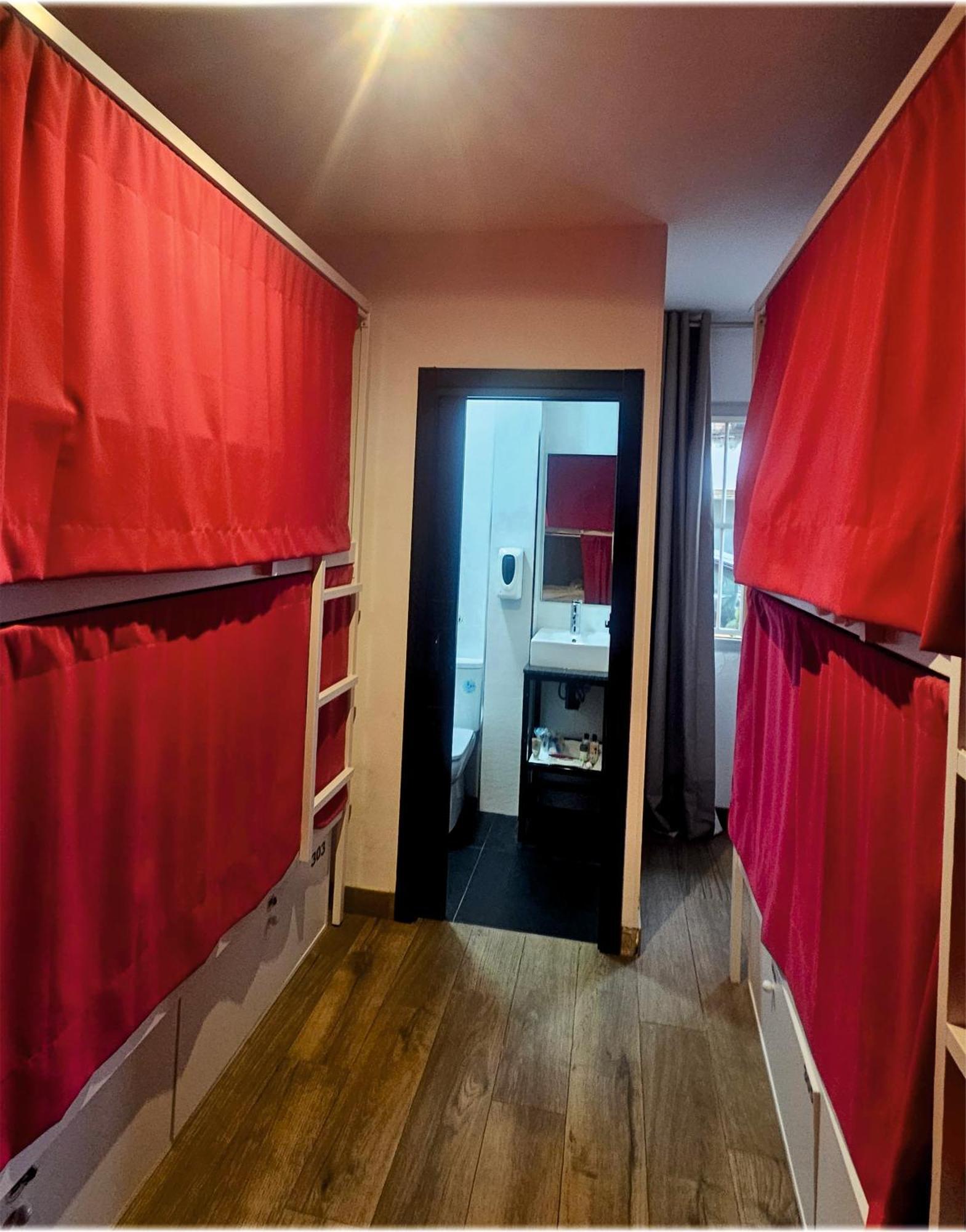 Vad Hostel Alicante - Youth Hostel Age Limit 18-49 מראה חיצוני תמונה